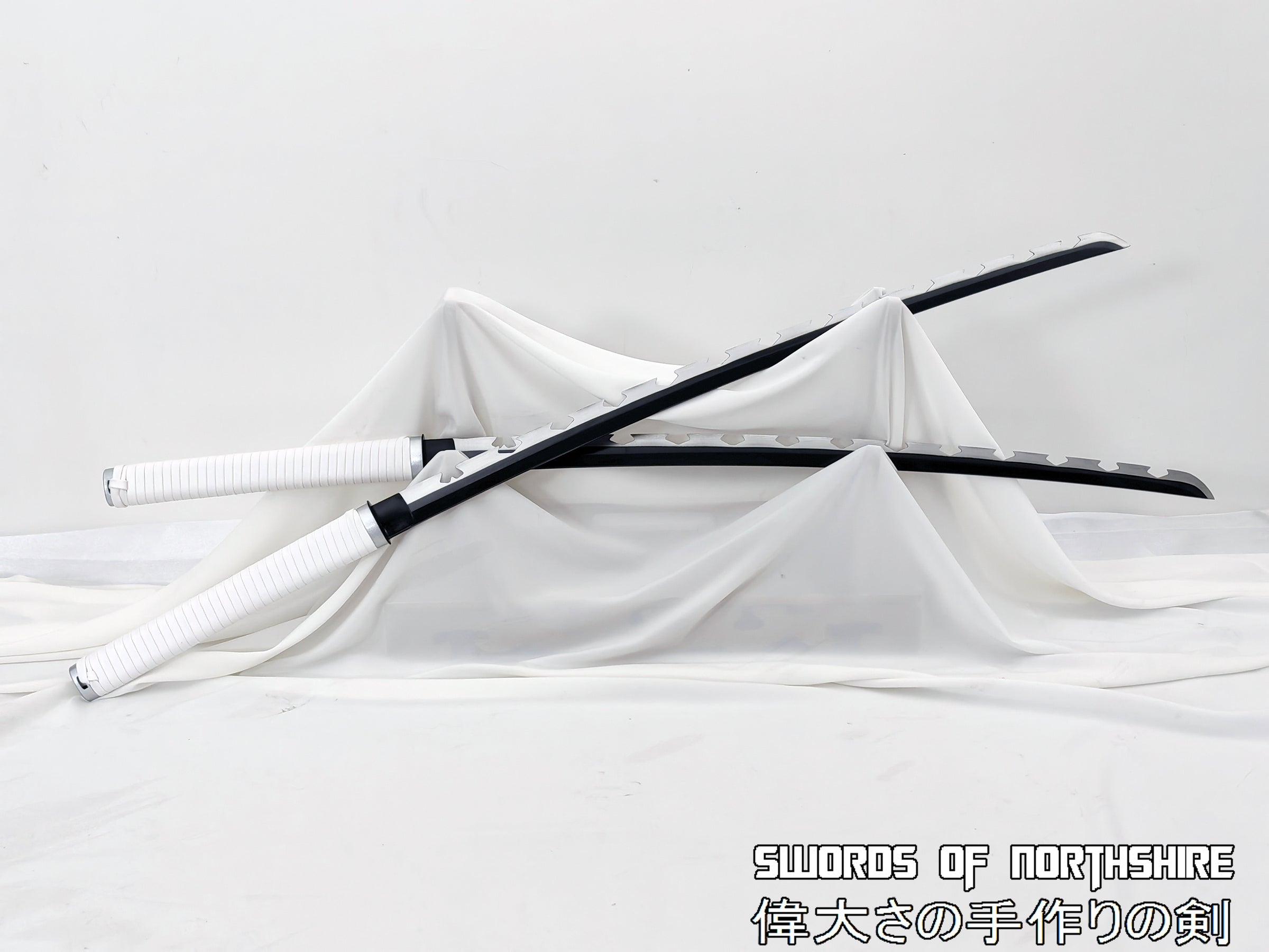 Inosuke Hashibira Katana - Nichirin Sword Replica - from Demon Slayer