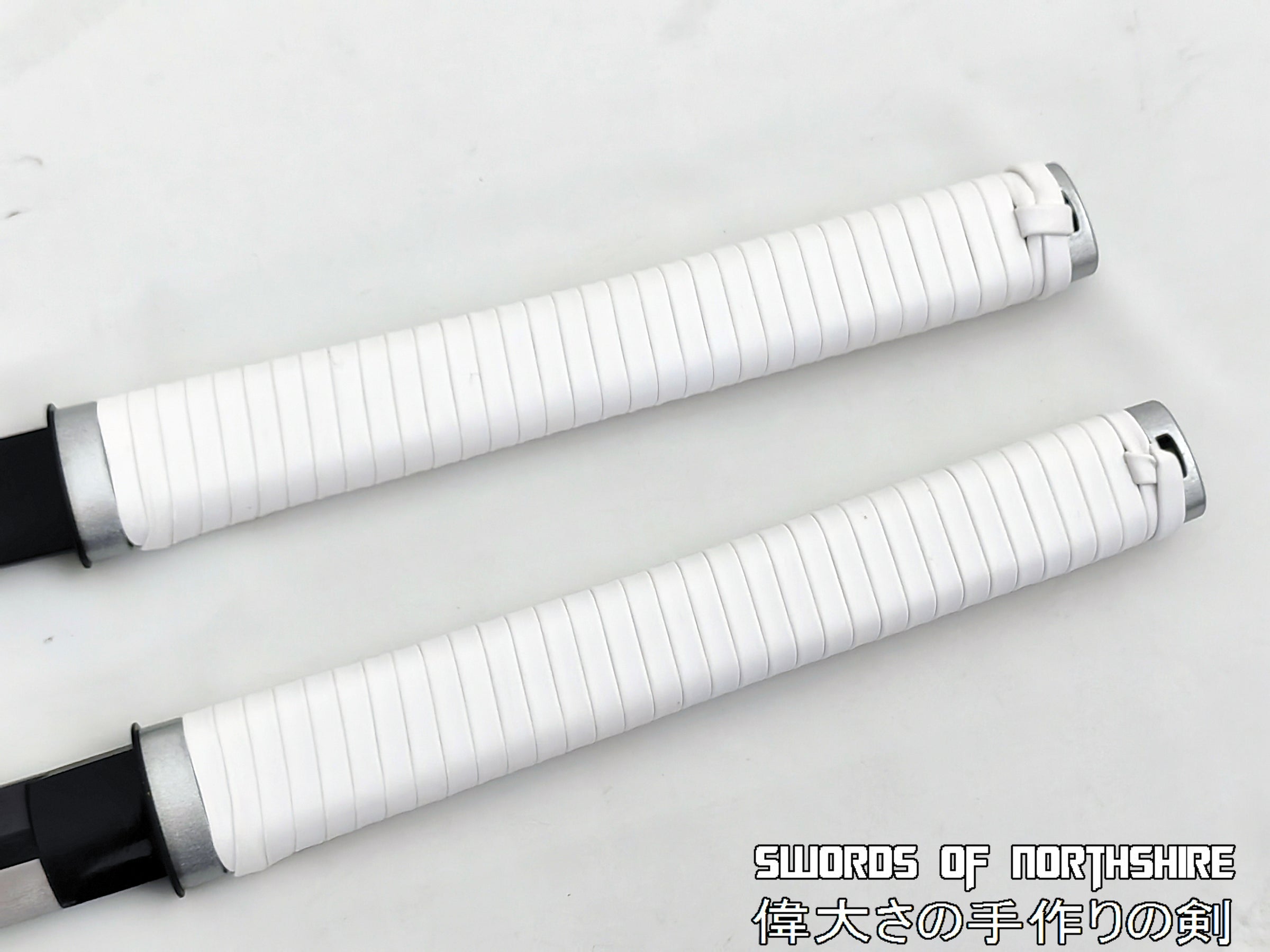 Inosuke Hashibira Katana - Nichirin Sword Replica - from Demon Slayer