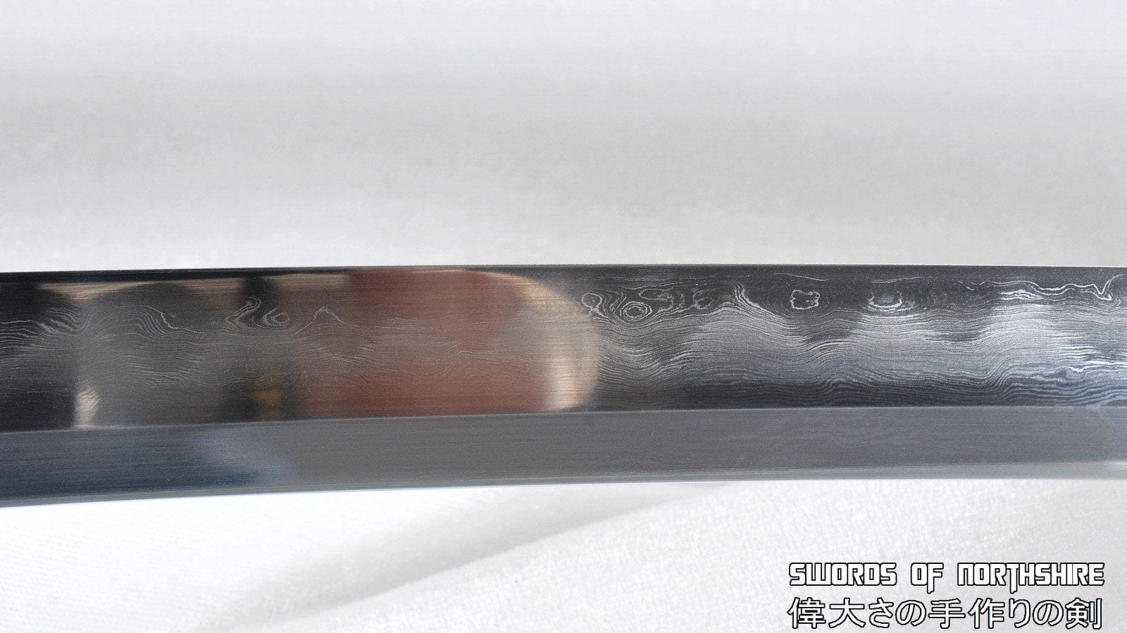 One Piece Yubashiri Roronoa Zoro Clay Tempered & Folded Steel Gyaku-Kobuse Katana Sword