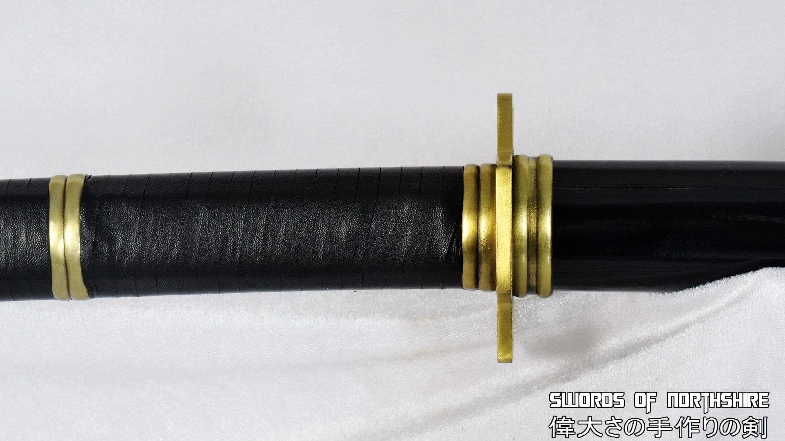 One Piece Yubashiri Roronoa Zoro Clay Tempered & Folded Steel Gyaku-Kobuse Katana Sword
