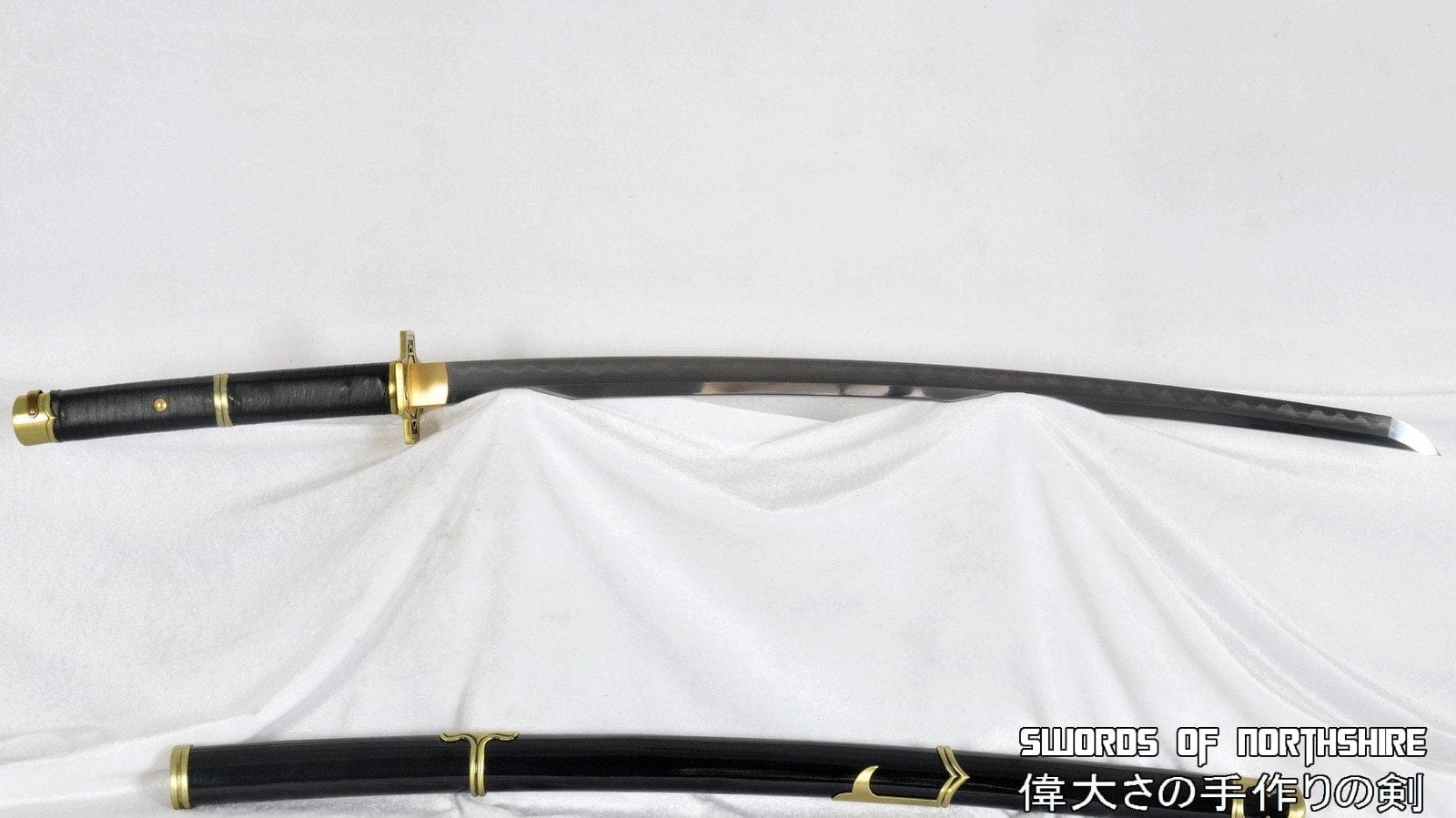 One Piece Yubashiri Roronoa Zoro Clay Tempered & Folded Steel Gyaku-Kobuse Katana Sword