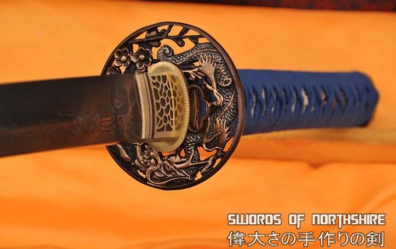 Hand Forged Folded Damascus Steel Blade Cherry Blossom Carving Samurai Katana Sword