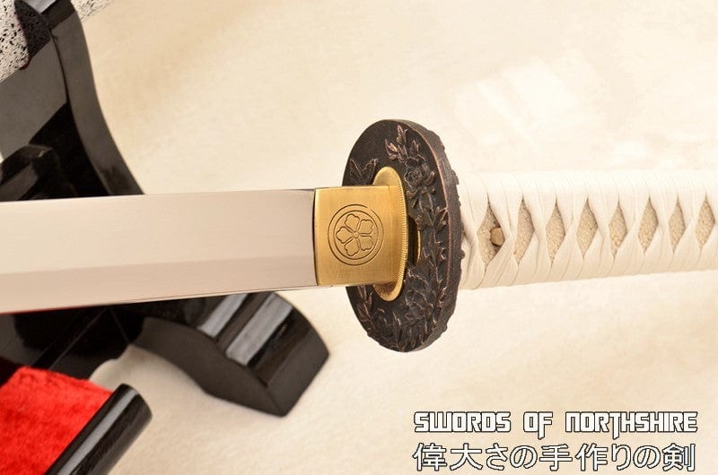 Snow Flower Hand Forged 9260 Spring Steel Japanese Samurai Sword Battle Ready Katana
