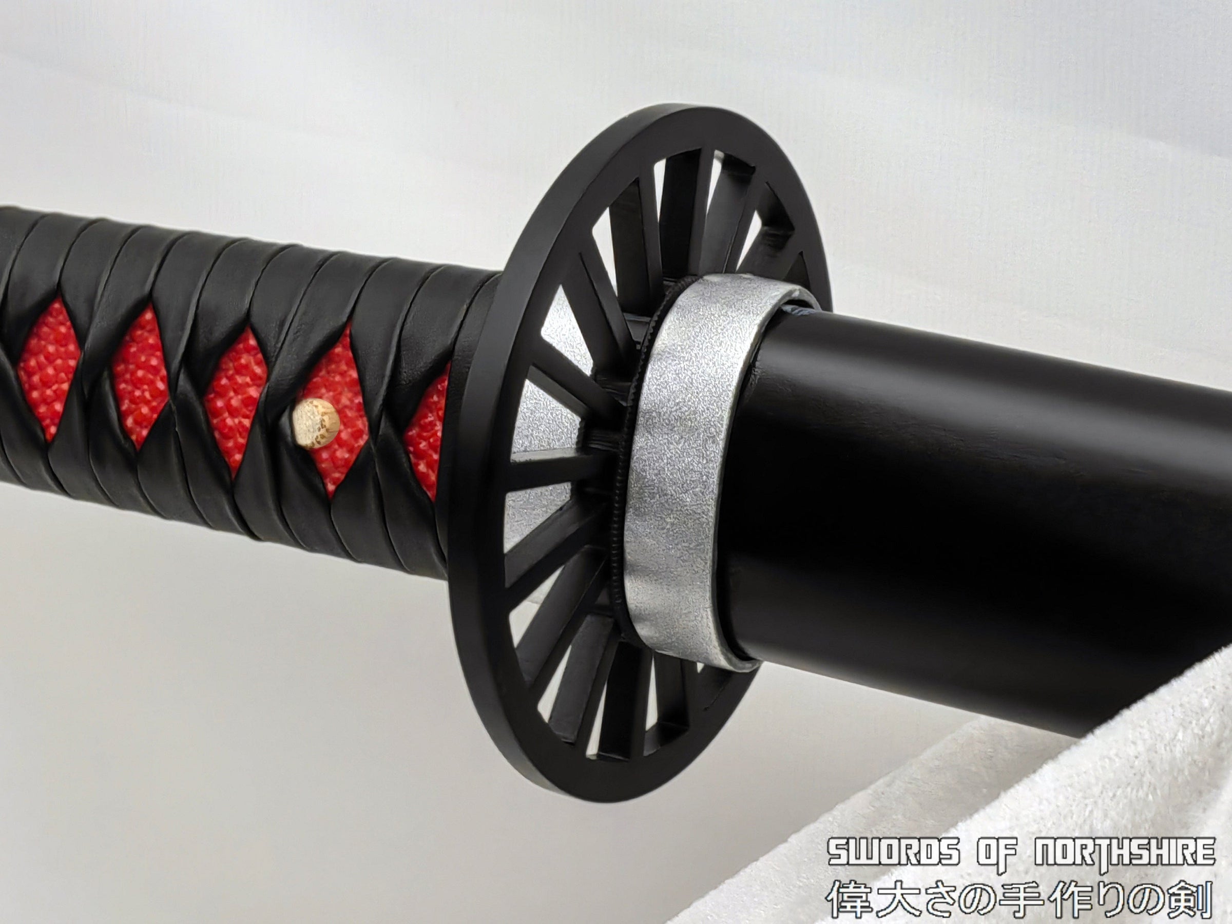 Demon Slayer Tanjiro Kamado Nichirin T10 Steel Japanese Katana Sword