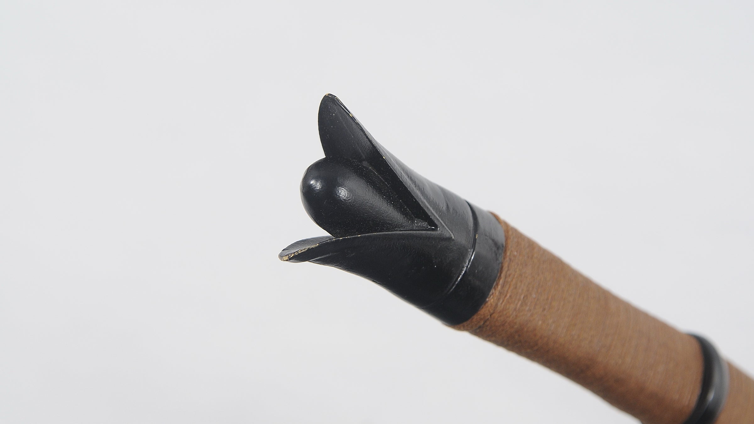 Cyberpunk 2077 Replica - Black Unicorn 1095