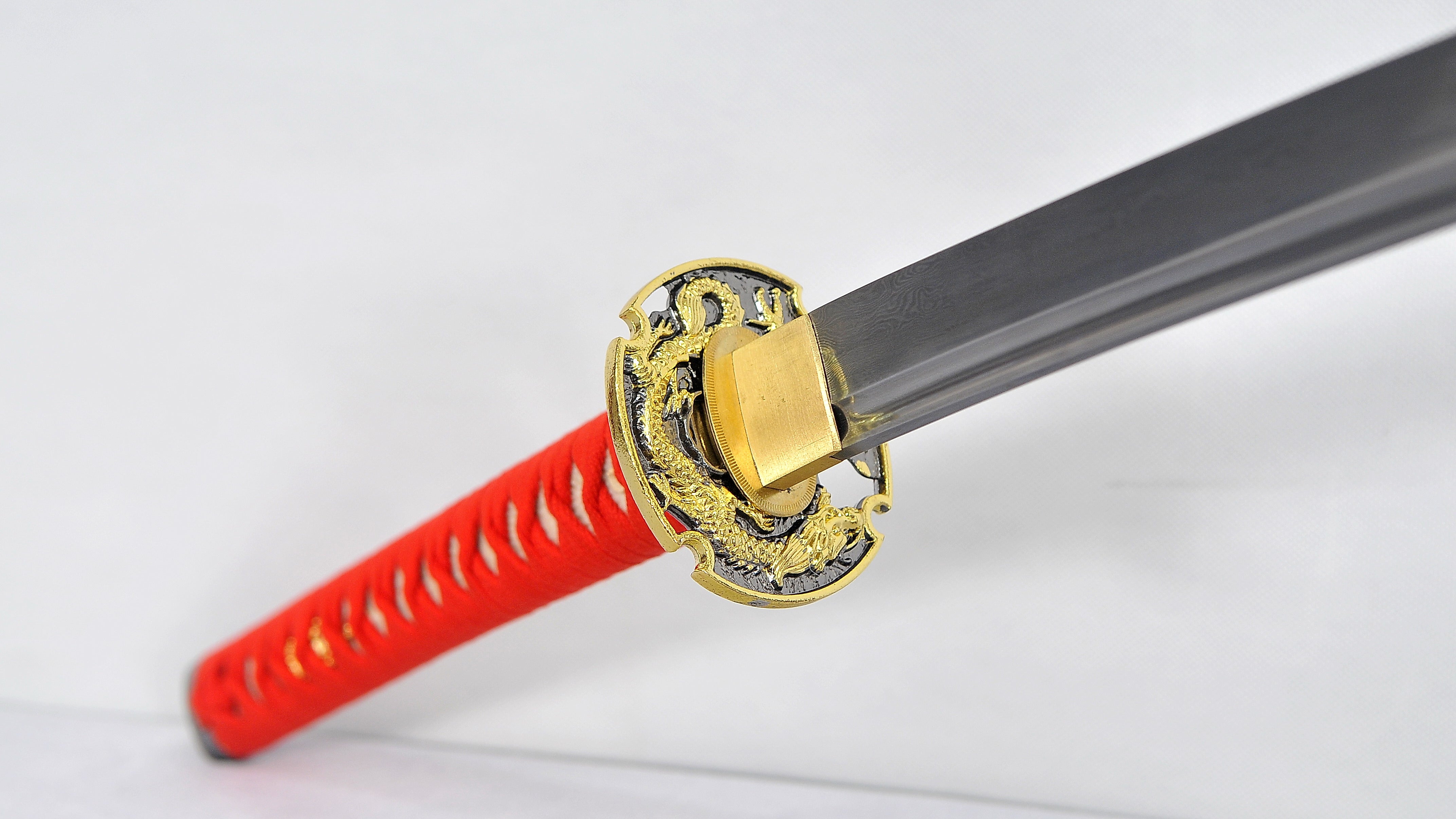 Hand Forged Folded Damascus Steel Blade Samurai Sword Golden