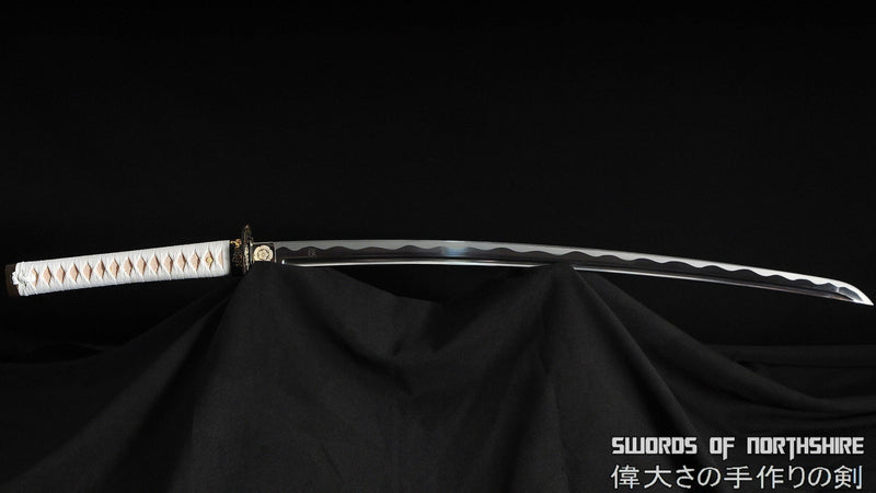 Sakura Hand Forged 9260 Spring Steel Japanese Samurai Sword Battle Ready Katana