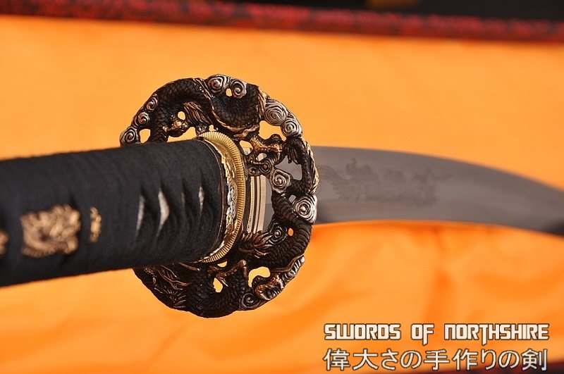 Hand Forged Folded Damascus Steel Clay Tempered Samurai Katana Dragon Sword