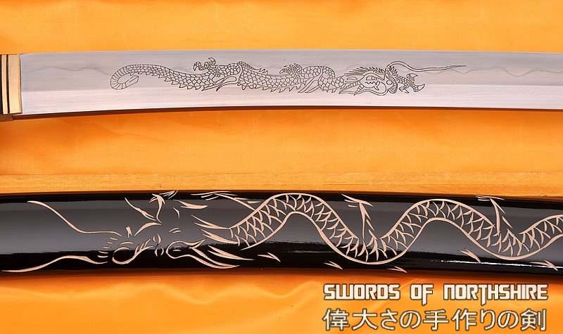 Hand Forged Folded Damascus Steel Clay Tempered Samurai Katana Dragon Sword