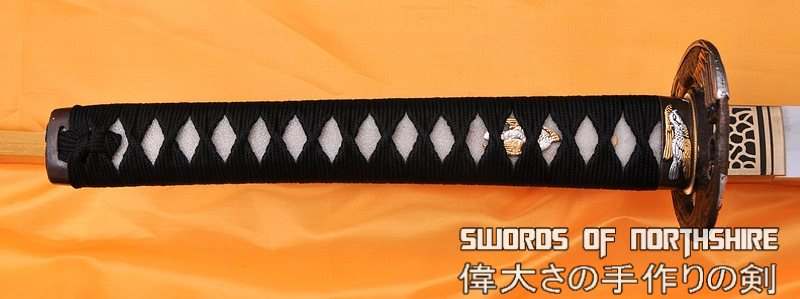 Hand Forged Folded Damascus Steel Clay Tempered Samurai Katana Eagle Sword