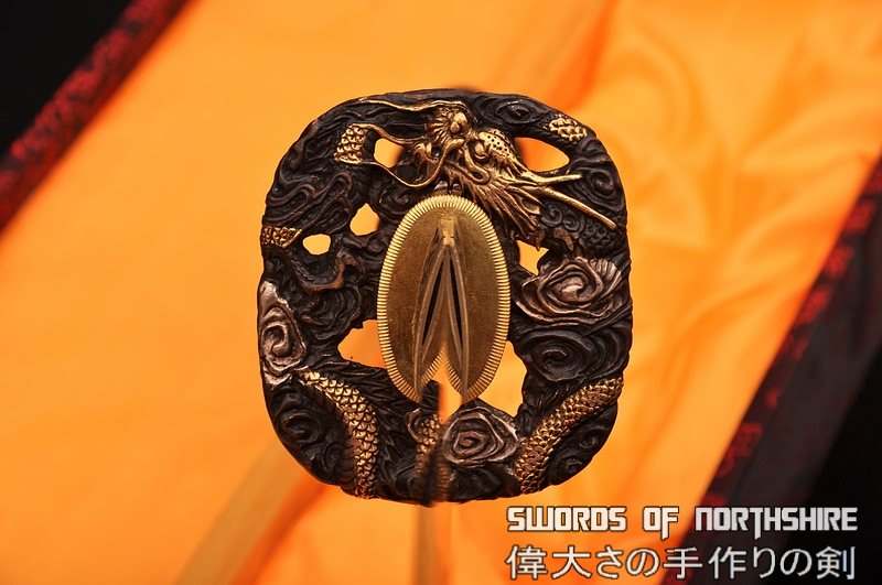 Hand Forged Folded Damascus Steel Clay Tempered Blood Dragon Samurai Katana Sword