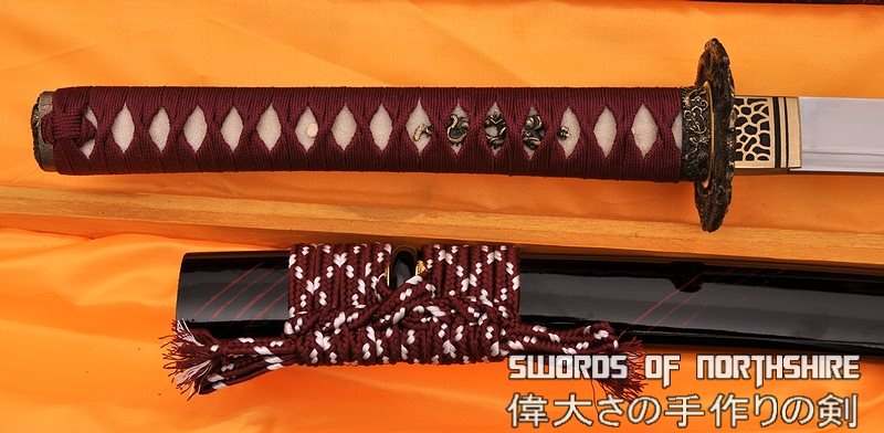 Hand Forged Folded Damascus Steel Clay Tempered Blood Dragon Katana Samurai Sword