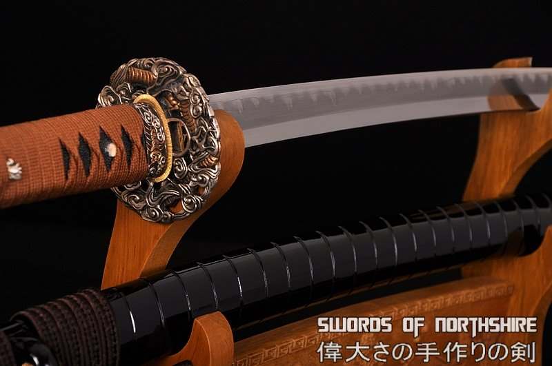 Gyaku-Kobuse Clay Tempered 1095 High Carbon Steel + Folded Steel Samurai Katana Sword