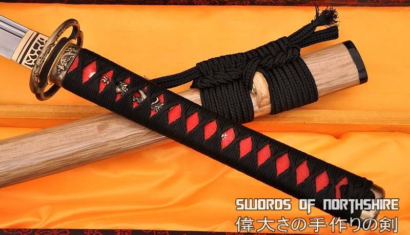 Hand Forged Folded Damascus Steel Clay Tempered Musashi Dragon Katana Samurai Sword