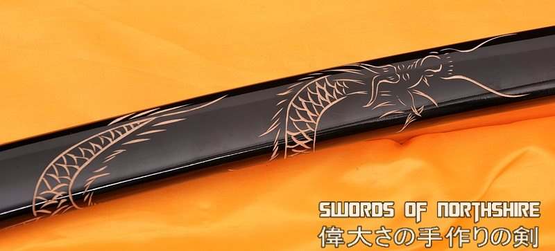 Hand Forged Folded Damascus Steel Clay Tempered Dragon Carving Samurai Katana Sword