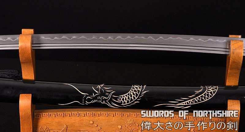 Hand Forged Folded Damascus Steel Clay Tempered Dragon Carving