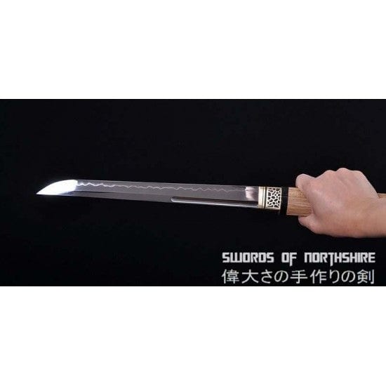 https://www.swordsofnorthshire.com/cdn/shop/products/full-tang-tanto-sword.jpg?v=1687510360&width=800