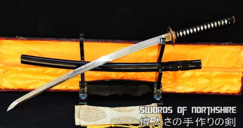 Hand Forged 1095 High Carbon Steel Unokubi Zukuri Eagle Katana