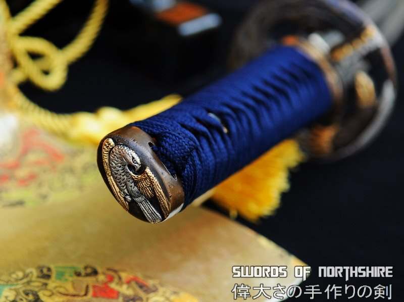 Hand Forged Folded Steel Japanese Samurai Sword Eagle Wakizashi