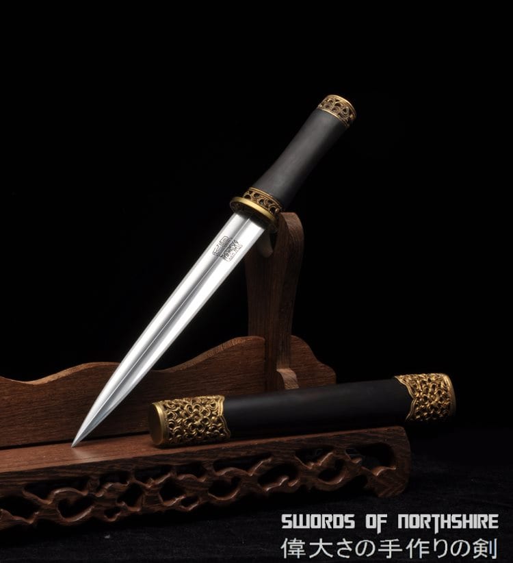 Yggdrasil's Branch Short Sword Knife Hand Forged Folded Steel